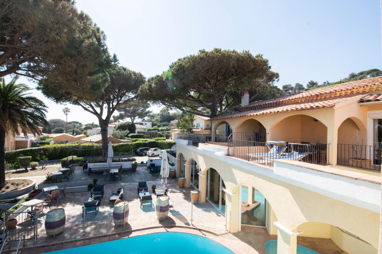 Villa Les Glycines Les Issambres Bagian luar foto