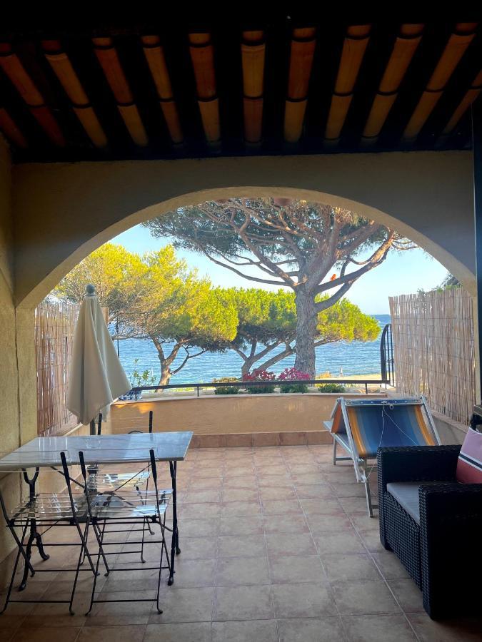 Villa Les Glycines Les Issambres Bagian luar foto