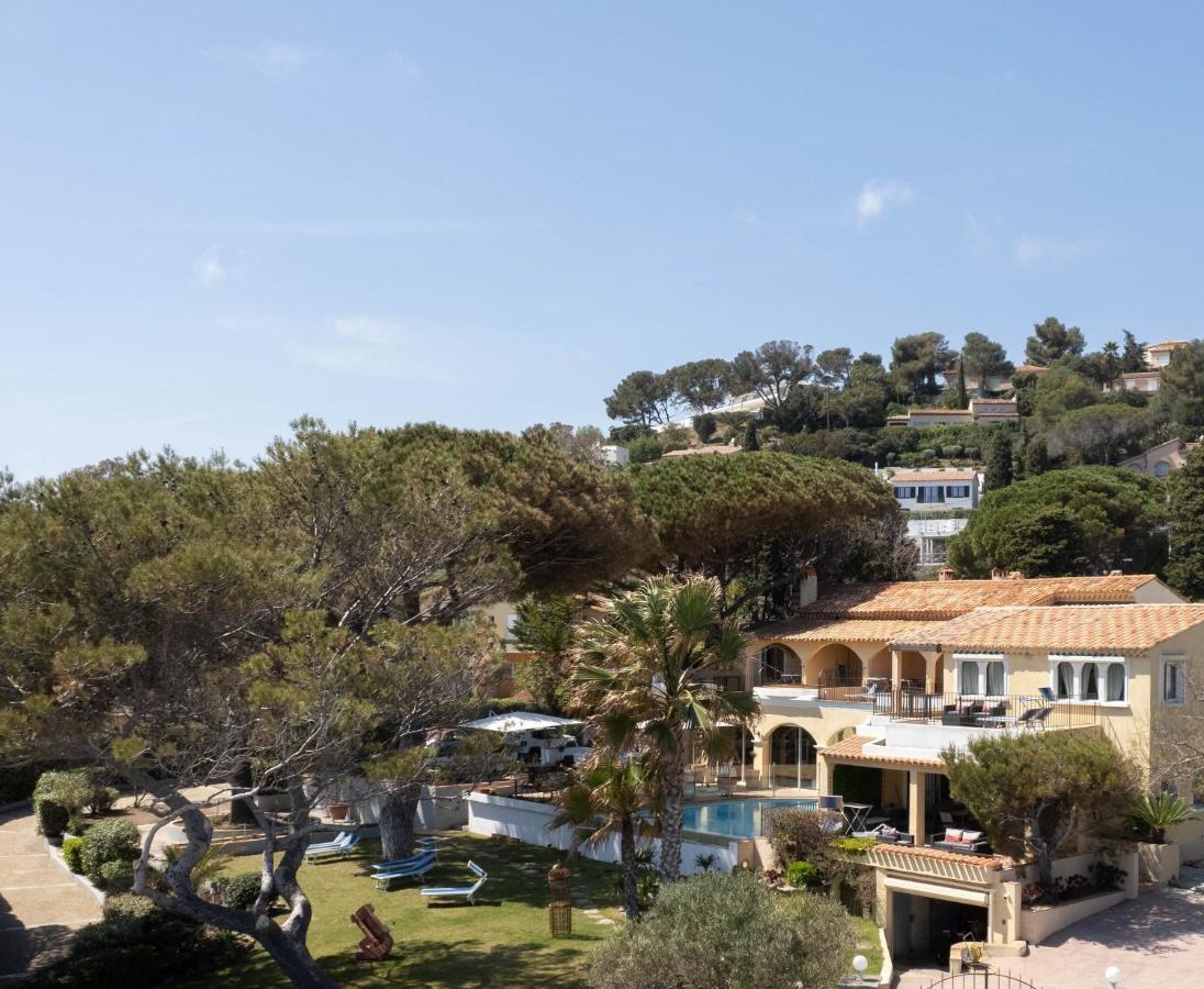 Villa Les Glycines Les Issambres Bagian luar foto